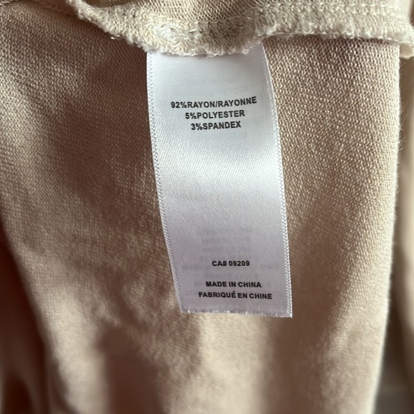 Square Neck Puff Sleeve Top - Picture 6 of 8